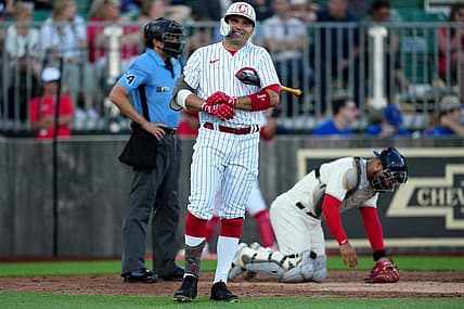 Cincinnati Reds first baseman Joey Votto (19) steps out of the batter  s box and smiles during his at-bat in the third inning of a baseball game against the Chicago Cubs, Thursday, Aug. 11, 2022, at the MLB Field of Dreams stadium in Dyersville, Iowa.

Mlb Field Of Dreams Game Cincinnati Reds At Chicago Cubs Aug 11 3666