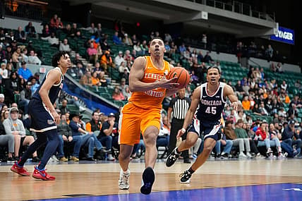 Oct 28, 2022; Frisco, TX, USA;  Tennessee Volunteers guard Tyreke Key (4) drives to the basket against the Gonzaga Bulldogs during the second half at Comerica Center. Mandatory Credit: Chris Jones-USA TODAY Sports