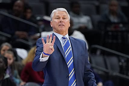 November 20, 2019; Sacramento, CA, USA; UC Davis Aggies head coach Jim Les instructs during the first half against the Sacramento State Hornets at Golden 1 Center. Mandatory Credit: Kyle Terada-USA TODAY Sports