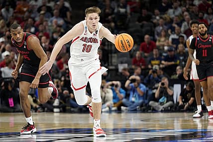 Mar 24, 2022; San Antonio, TX, USA; Arizona Wildcats forward Azuolas Tubelis (10) drives to the basket against Houston Cougars during the first half in the semifinals of the South regional of the men's college basketball NCAA Tournament at AT&T Center. Mandatory Credit: Scott Wachter-USA TODAY Sports
