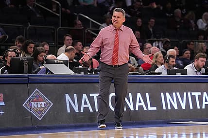 Mar 29, 2022; New York, New York, USA; Washington State Cougars head coach Kyle Smith reacts to a play on the court against the Texas A&M Aggies during the second half of the NIT college basketball semifinals at Madison Square Garden. Mandatory Credit: Gregory Fisher-USA TODAY Sports