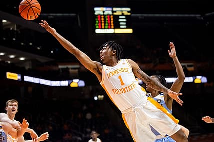 Tennessee guard B.J. Edwards (1) attempts a shot during a basketball game between Tennessee and McNeese State held at Thompson-Boling Arena in Knoxville, Tenn., on Wednesday, Nov. 30, 2022.

Kns Vols Hoops Mcneese Bp