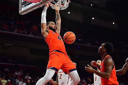 Dec 18, 2022; Los Angeles, California, USA; Auburn Tigers forward Johni Broome (4) dunks for the basket against the Southern California Trojans during the second half at Galen Center. Mandatory Credit: Gary A. Vasquez-USA TODAY Sports