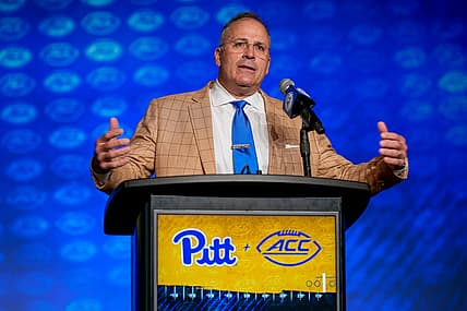 Pat Narduzzi, NIL