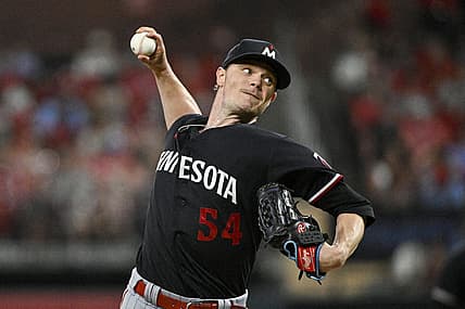 Aug 3, 2023; St. Louis, Missouri, USA;  Minnesota Twins starting pitcher Sonny Gray (54) pitches against the St. Louis Cardinals during the seventh inning at Busch Stadium. Mandatory Credit: Jeff Curry-USA TODAY Sports