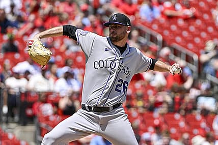 Aug 6, 2023; St. Louis, Missouri, USA;  Colorado Rockies starting pitcher Austin Gomber (26) pitches against the St. Louis Cardinals during the second inning at Busch Stadium. Mandatory Credit: Jeff Curry-USA TODAY Sports