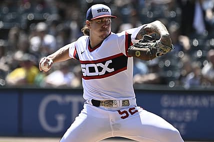 Aug 27, 2023; Chicago, Illinois, USA;  Chicago White Sox starting pitcher Mike Clevinger (52) delivers against the Oakland Athletics during the first inning at Guaranteed Rate Field. Mandatory Credit: Matt Marton-USA TODAY Sports