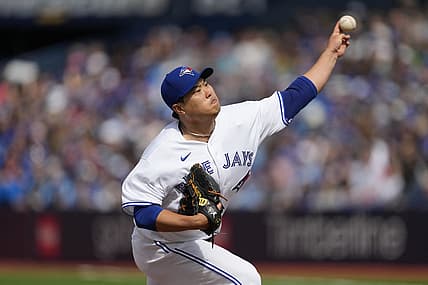 Sep 17, 2023; Toronto, Ontario, CAN; Toronto Blue Jays starting pitcher Hyun Jin Ryu (99) pitches to the Boston Red Sox during the third inning at Rogers Centre. Mandatory Credit: John E. Sokolowski-USA TODAY Sports