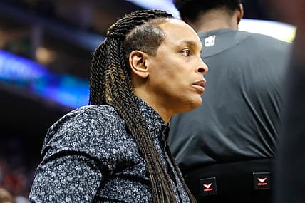 Jan 4, 2020; Sacramento, California, USA; New Orleans Pelicans two-way player development coach Teresa Weatherspoon stands in front of the bench during the second quarter against the Sacramento Kings at Golden 1 Center. Mandatory Credit: Darren Yamashita-USA TODAY Sports