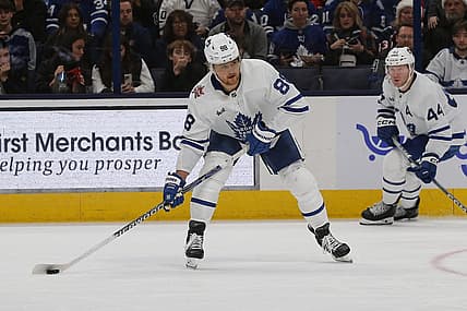 Dec 23, 2023; Columbus, Ohio, USA; Toronto Maple Leafs right wing William Nylander (88) looks to shoot against the Columbus Blue Jackets during the second period at Nationwide Arena. Mandatory Credit: Russell LaBounty-USA TODAY Sports