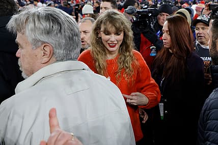kansas city chiefs, taylor swift