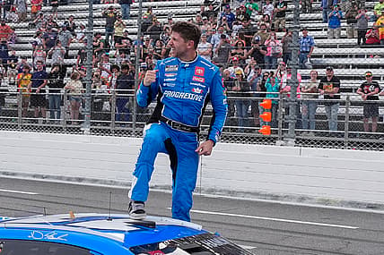 NASCAR: NASCAR Cup Series Race at Martinsville