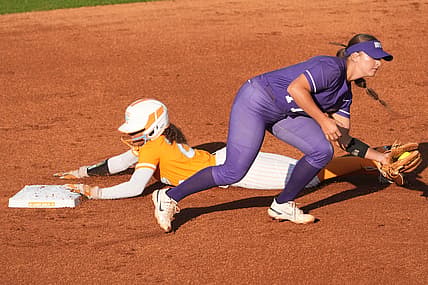 Syndication: The Knoxville News-Sentinel