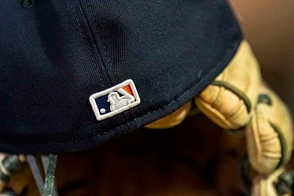 mlb