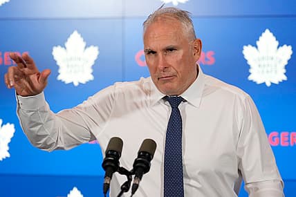 NHL: Chicago Blackhawks at Toronto Maple Leafs
