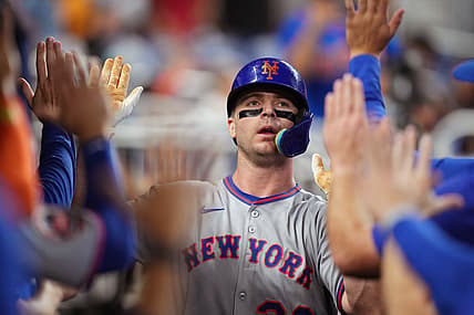 mlb free agency