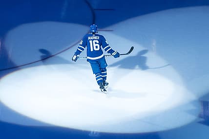 Vegas Golden Knights trade for Mitch Marner