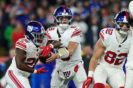 NFL: New York Giants at New England Patriots