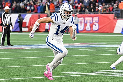 NFL: Indianapolis Colts at New England Patriots