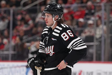 NHL: Calgary Flames at New Jersey Devils