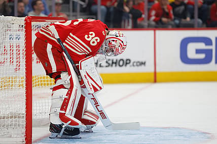 NHL: New Jersey Devils at Detroit Red Wings