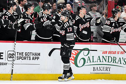 NHL: Ottawa Senators at New Jersey Devils