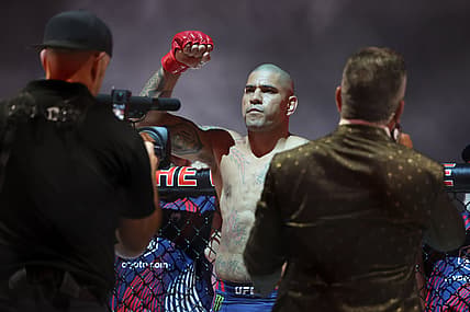 MMA: UFC Freedom 250 - Alex Pereira v Ciryl Gane