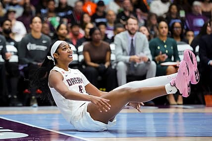 WNBA: Atlanta Dream at Toronto Tempo
