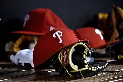 Phillies sign Zach Wheeler