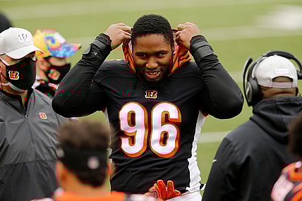 Bengals DE Carlos Dunlap during NFL Week 7 game against the Browns