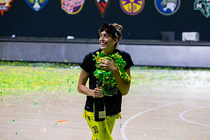 Seattle Storm defeat the Indiana Fever, extend win streak to 5
