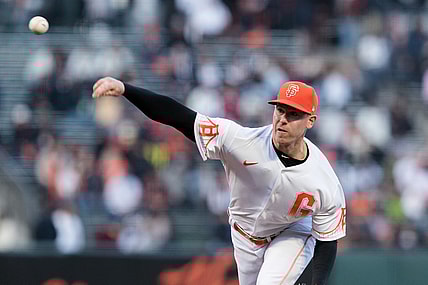 Sep 14, 2021; San Francisco, California, USA; San Francisco Giants starting pitcher Anthony DeSclafani (26) throws against the San Diego Padres in the first inning at Oracle Park. Mandatory Credit: John Hefti-USA TODAY Sports