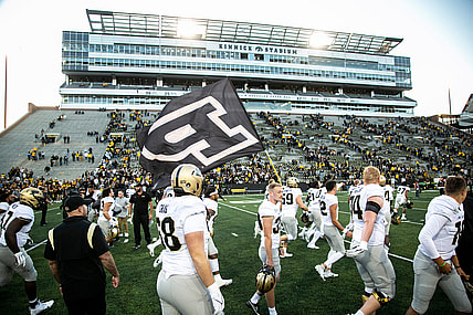 Purdue Boilermakers players celebrate during a NCAA Big Ten Conference football game Iowa, Saturday, Oct. 16, 2021, at Kinnick Stadium in Iowa City, Iowa.

211016 Purdue Iowa Fb 050 Jpg