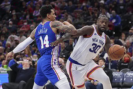 Nov 8, 2021; Philadelphia, Pennsylvania, USA; New York Knicks forward Julius Randle (30) drives to the basket against Philadelphia 76ers forward Danny Green (14) in the first half at the Wells Fargo Center. Mandatory Credit: Mitchell Leff-USA TODAY Sports