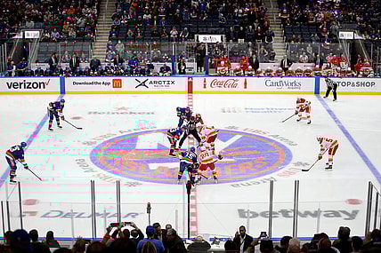 NHL: Calgary Flames at New York Islanders