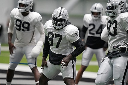 Maliek Collins Las Vegas Raiders