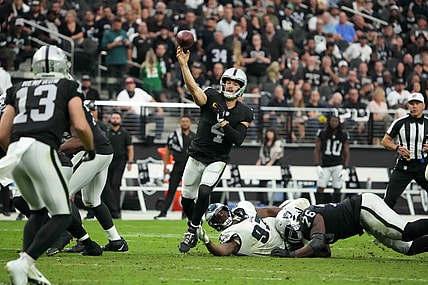 Raiders offense Derek Carr