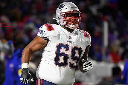 Dec 6, 2021; Orchard Park, New York, USA; New England Patriots guard Shaq Mason (69) prior to the game against the Buffalo Bills at Highmark Stadium. Mandatory Credit: Rich Barnes-USA TODAY Sports