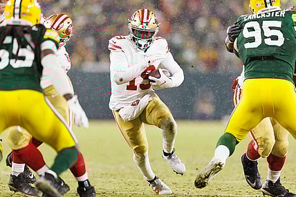 Jan 22, 2022; Green Bay, Wisconsin, USA; San Francisco 49ers wide receiver Deebo Samuel (19) during a NFC Divisional playoff football game against the Green Bay Packers at Lambeau Field. Mandatory Credit: Jeff Hanisch-USA TODAY Sports