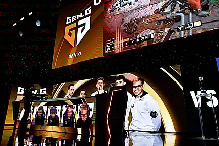 Jul 21, 2019; Miami Beach, FL, USA; GEN.G takes on EUnited during the Call of Duty League Finals e-sports event at Miami Beach Convention Center. Mandatory Credit: Jasen Vinlove-USA TODAY Sports