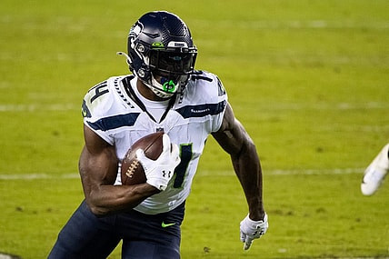 Seahawks' D.K. Metcalf (14) carries the ball against the Eagles Monday, Nov. 30, 2020 in Philadelphia.

Jl Eagles 113020 23