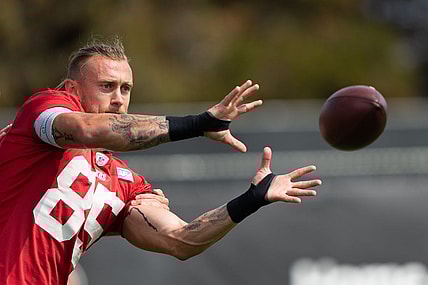 Jul 29, 2022; Santa Clara, CA, USA;  San Francisco 49ers tight end George Kittle (85) makes a catch during training camp at the SAP Performance Facility near Levi Stadium. Mandatory Credit: Stan Szeto-USA TODAY Sports