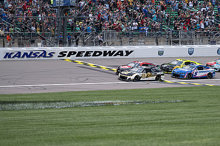NASCAR: AdventHealth 400