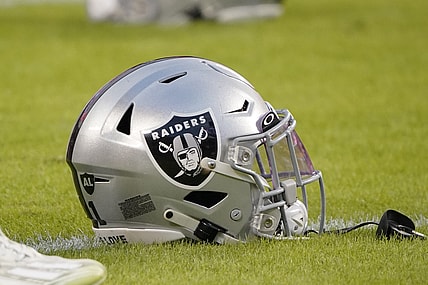 NFL: Las Vegas Raiders at Kansas City Chiefs