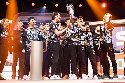 Sep 29, 2019; Philadelphia, PA, USA; The San Francisco Shock celebrate their victory in the 2019 Overwatch League Grand Finals e-sports championship against the Vancouver Titans at Wells Fargo Center. Mandatory Credit: Bill Streicher-USA TODAY Sports