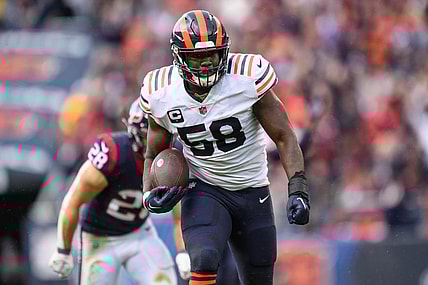 Sep 25, 2022; Chicago, Illinois, USA; Chicago Bears inside linebacker Roquan Smith (58) runs with the ball after an interception in the fourth quarter against the Houston Texans at Soldier Field. Mandatory Credit: Daniel Bartel-USA TODAY Sports