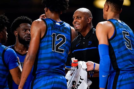 Memphis head coach Penny Hardaway work with his team against Vanderbilt during the first half at Memorial Gym in Nashville, Tenn., Monday, Nov. 7, 2022.

Vandymemphismbb 110722 An 012