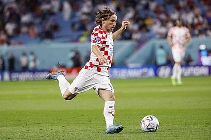 Dec 5, 2022; Al-Wakrah, Qatar; Croatia midfielder Luka Modric (10) controls the ball during the first half of a round of sixteen match against Japan during the 2022 FIFA World Cup at Al-Janoub Stadium. Mandatory Credit: Yukihito Taguchi-USA TODAY Sports
