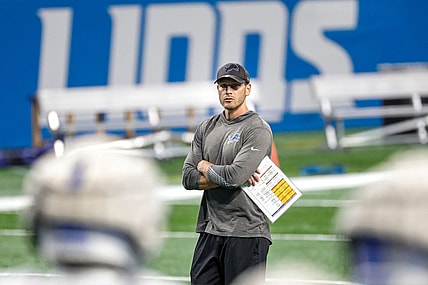 Lions offensive coordinator Ben Johnson watches open practice at Family Fest at Ford Field on Saturday, August 6, 2022.