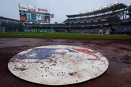MLB